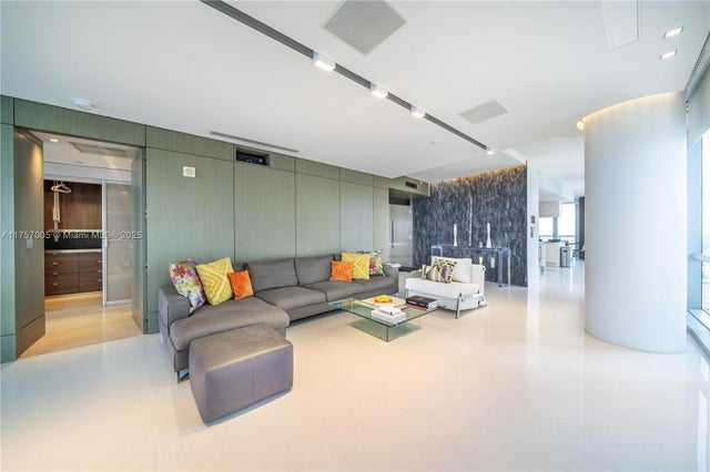 4 of 28 - 17121 Collins Ave 4208, Sunny Isles Beach, FL