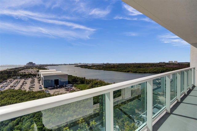 3 of 34 - 100 Bayview Dr 1923, Sunny Isles Beach, FL