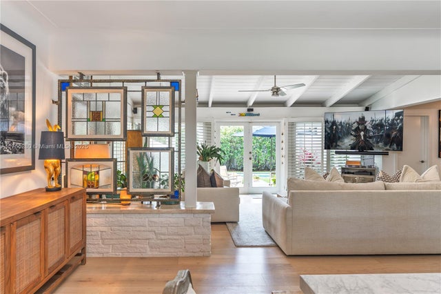 4 of 32 - 590 Ne 52nd Ter, Miami, FL