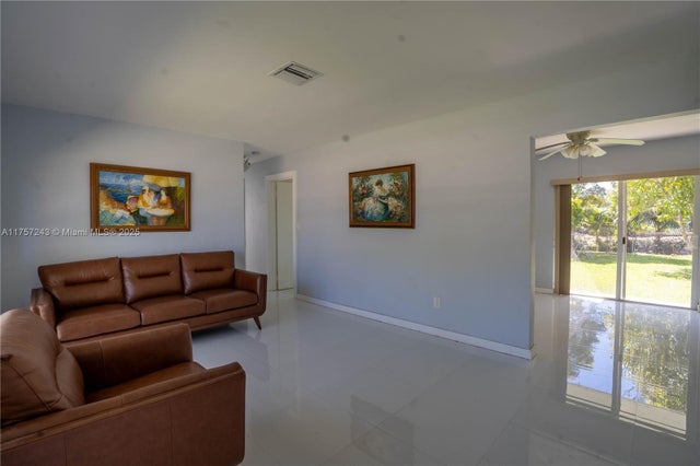 4 of 29 - 17924 Sw 89th Pl, Palmetto Bay, FL