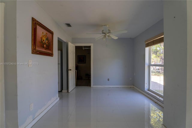 5 of 29 - 17924 Sw 89th Pl, Palmetto Bay, FL