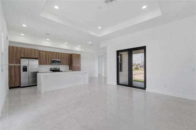 5 of 27 - 2833 Nw 45th Pl, Cape Coral, FL