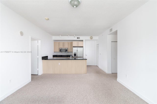 2 of 38 - 1111 Sw 1st Ave 2423-n, Miami, FL
