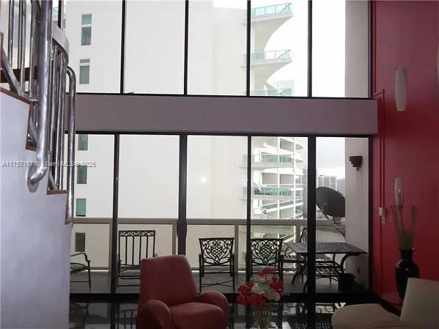 5 of 15 - 20185 E Country Club Dr Ts-3, Aventura, FL