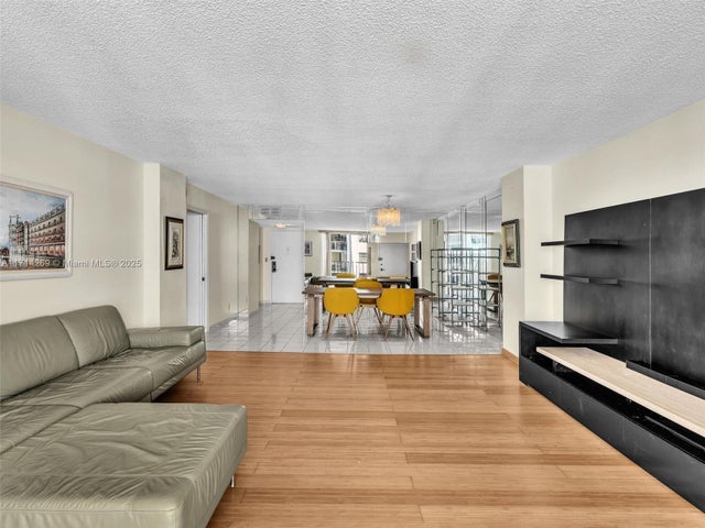 5 of 40 - 1865 S Ocean Dr 10b, Hallandale Beach, FL