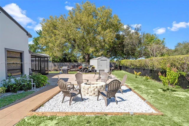 1222 Stardust Way, Royal Palm Beach