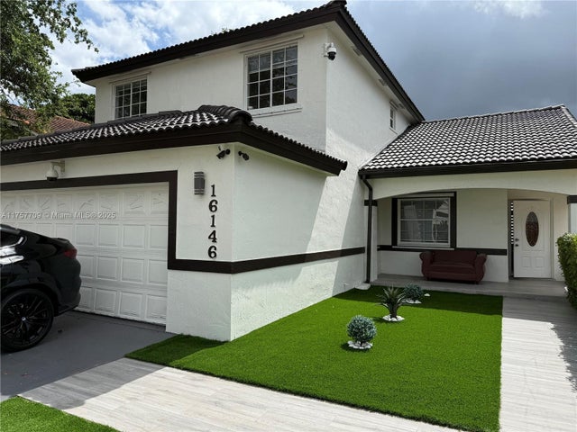 4 of 27 - 16146 Sw 86th Ter, Miami, FL