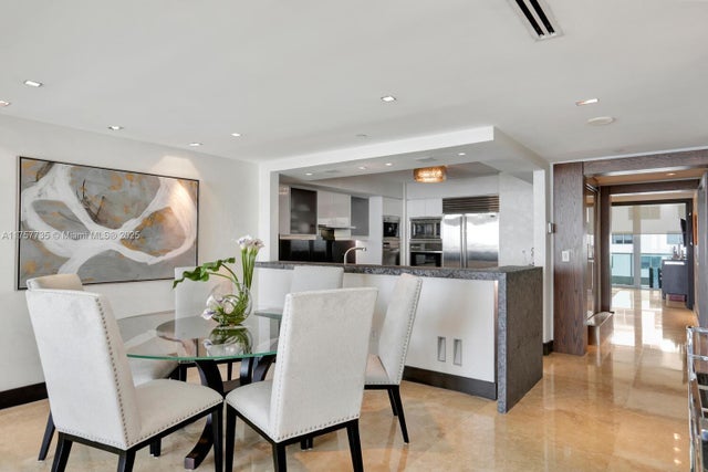 5 of 36 - 1331 Brickell Bay Dr 1905, Miami, FL