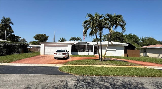 1 of 55 - 5369 Balsam Ter, Plantation, FL