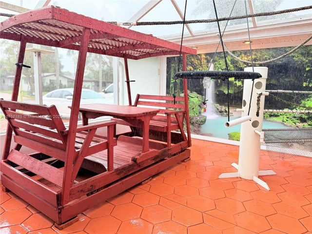 3 of 55 - 5369 Balsam Ter, Plantation, FL