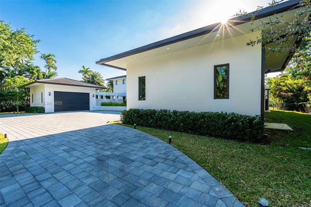 4 of 100 - 4424 Granada Blvd, Coral Gables, FL