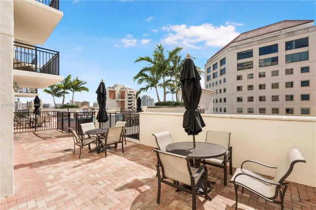 1 of 21 - 888 S Douglas Rd 404, Coral Gables, FL