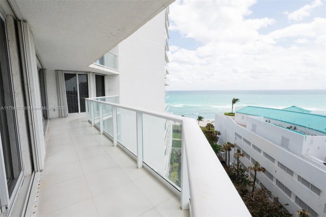 2 of 19 - 16445 Collins Ave 728, Sunny Isles Beach, FL