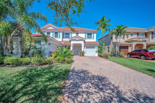 2 of 53 - 9345 Madewood Ct, Royal Palm Beach, FL