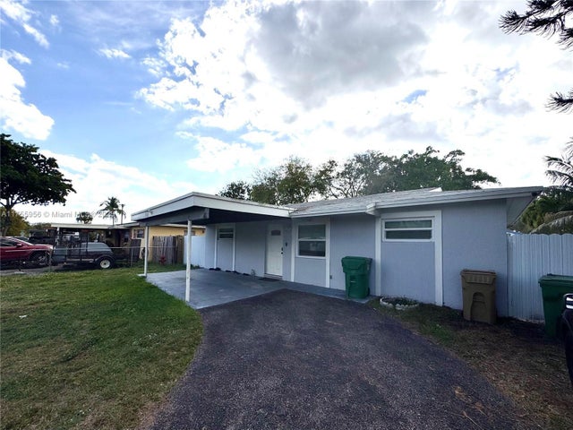 2 of 39 - 4161 Sw 56th Ave, Davie, FL