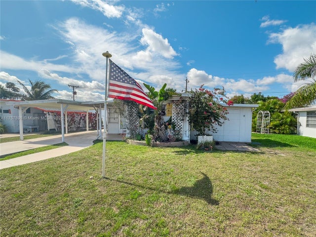 1 of 13 - 11055 Se Federal Hwy Lot #3, Hobe Sound, FL