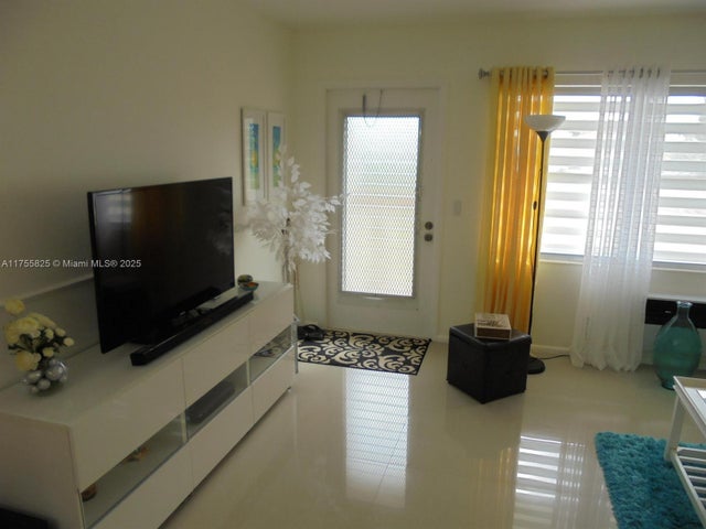 5 of 32 - 400 Brighton J 400, Boca Raton, FL
