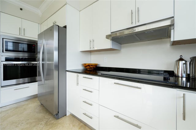 5 of 61 - 19111 Collins Ave 207, Sunny Isles Beach, FL