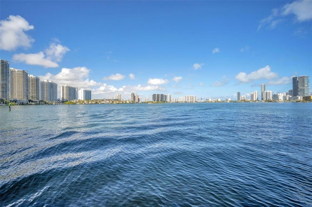 4 of 34 - 301 174th St. 919, Sunny Isles Beach, FL