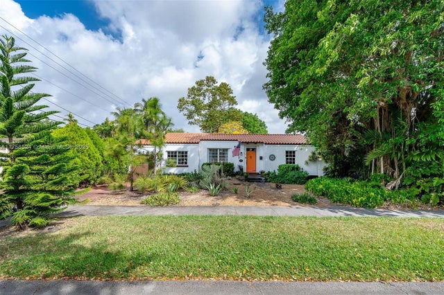 4 of 43 - 551 Morningside Dr, Miami Springs, FL
