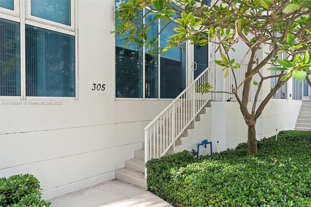1 of 56 - 2020 N Bayshore Dr Th 104, Miami, FL