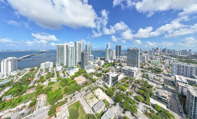 3 of 40 - 480 Ne 31st St 4805, Miami, FL