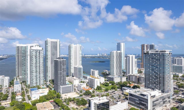5 of 40 - 480 Ne 31st St 4805, Miami, FL