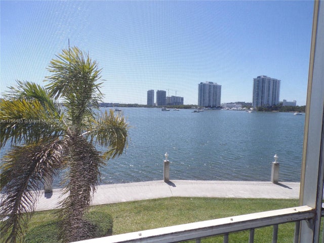 4 of 87 - 3000 Marcos Dr P206, Aventura, FL