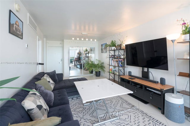 5 of 16 - 6770 Indian Creek Dr 8g, Miami Beach, FL