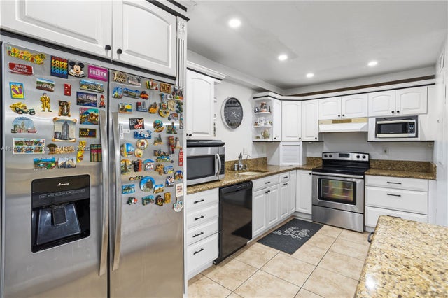 1 of 15 - 6 Madrid Ln 7-18, Davie, FL