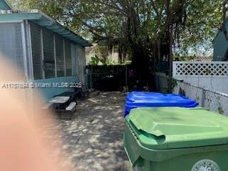 3 of 13 - 2156 Nw 32nd St, Miami, FL