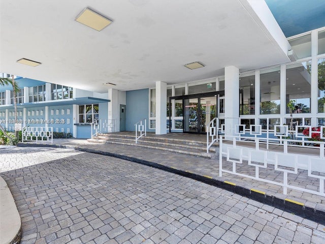 4 of 5 - 7441 Wayne Ave 7p, Miami Beach, FL