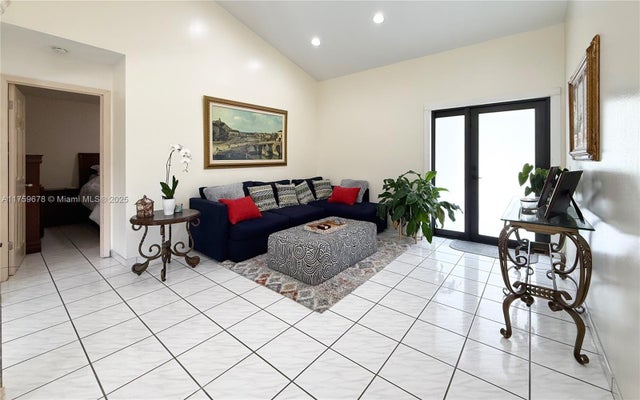 3 of 34 - 20520 Sw 124th Pl, Miami, FL