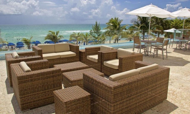 5 of 37 - 18683 Collins Ave 1706, Sunny Isles Beach, FL