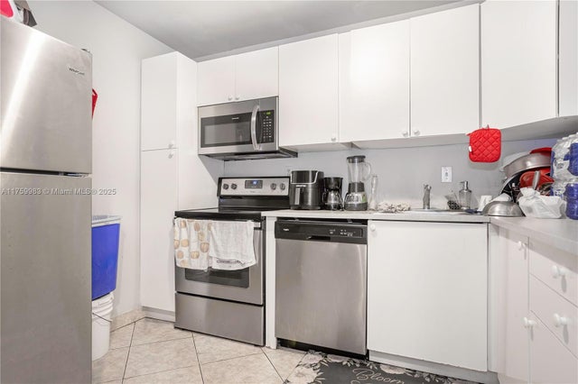 4 of 13 - 941 Nw 45th St 7, Deerfield Beach, FL