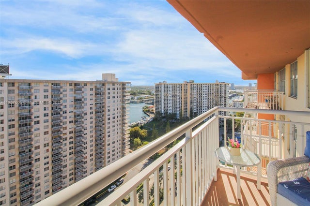 2 of 29 - 251 174 St 2307, Sunny Isles Beach, FL