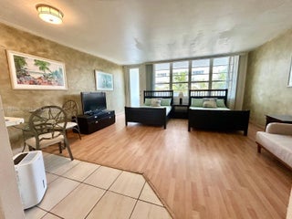 Photo of Listing #A11760011