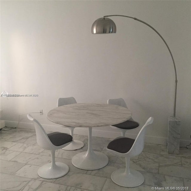 2 of 8 - 918 Jefferson Ave 2, Miami Beach, FL