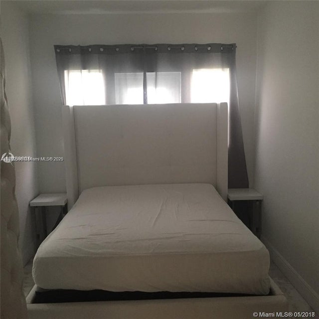 5 of 8 - 918 Jefferson Ave 2, Miami Beach, FL