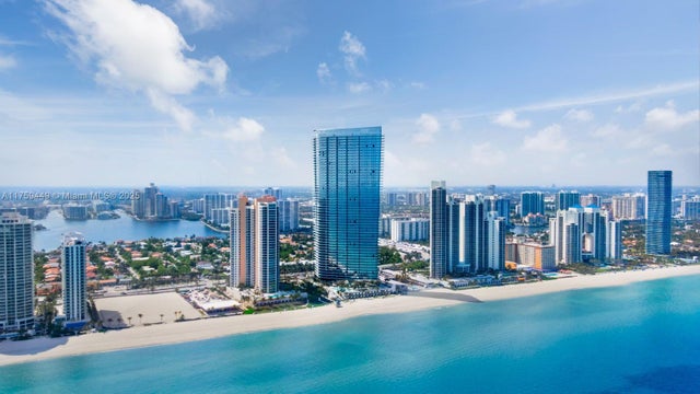 1 of 82 - 18975 Se Collins Ave 3405, Sunny Isles Beach, FL