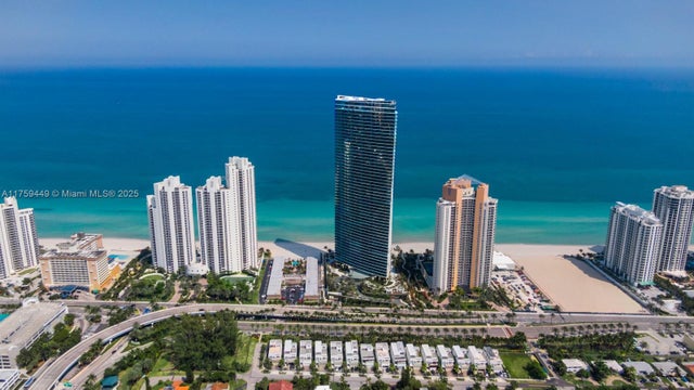 2 of 82 - 18975 Se Collins Ave 3405, Sunny Isles Beach, FL