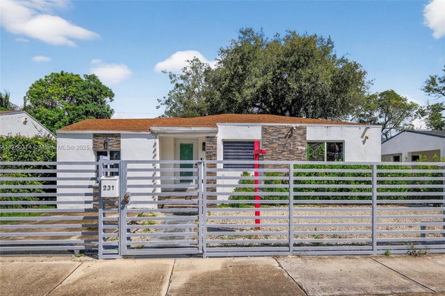 3 of 38 - 231 Nw 44th St, Miami, FL