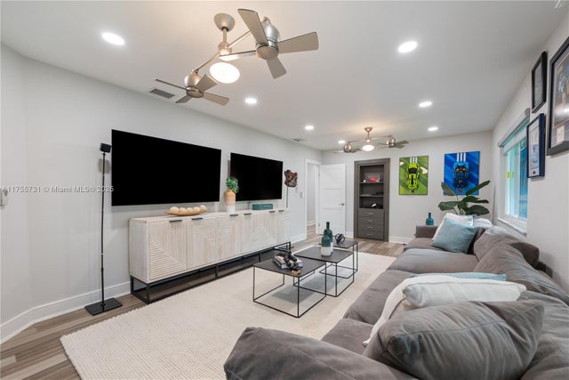 5 of 48 - 8234 Sw 60th Ct, South Miami, FL