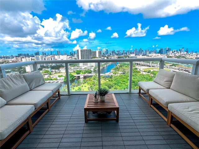 2 of 30 - 1861 Nw S River Dr 2609, Miami, FL