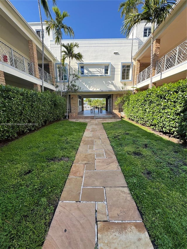 3 of 8 - 2131 Calais Dr 1, Miami Beach, FL