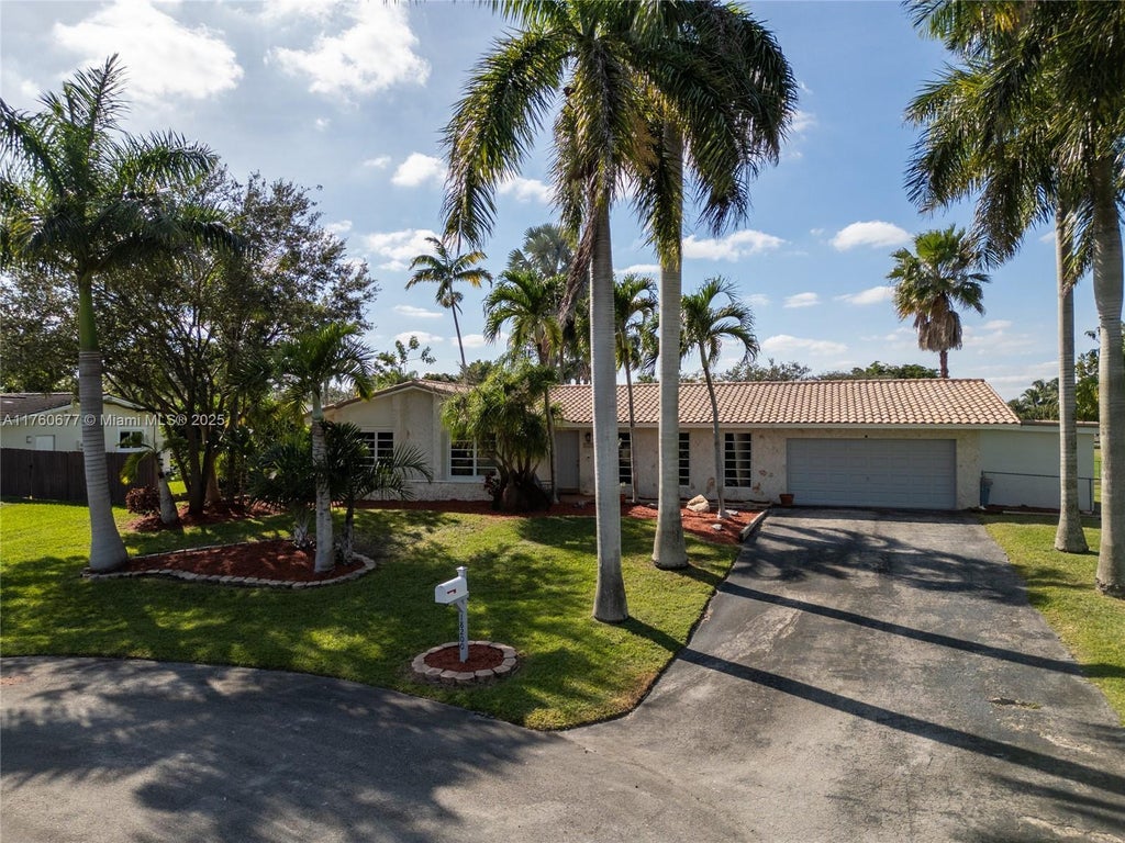 18200 Sw 86th Ave, Palmetto Bay