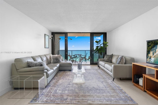 4 of 26 - 2201 S Ocean Dr 1102, Hollywood, FL