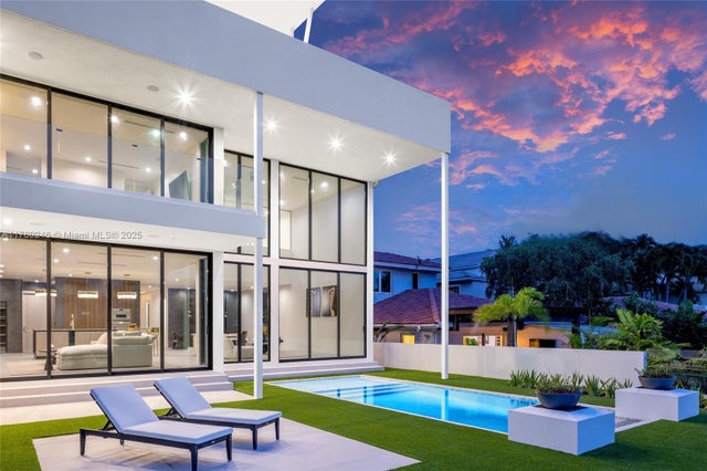 2 of 30 - 337 Coconut Isle Dr, Fort Lauderdale, FL