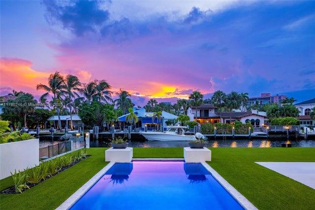 3 of 30 - 337 Coconut Isle Dr, Fort Lauderdale, FL
