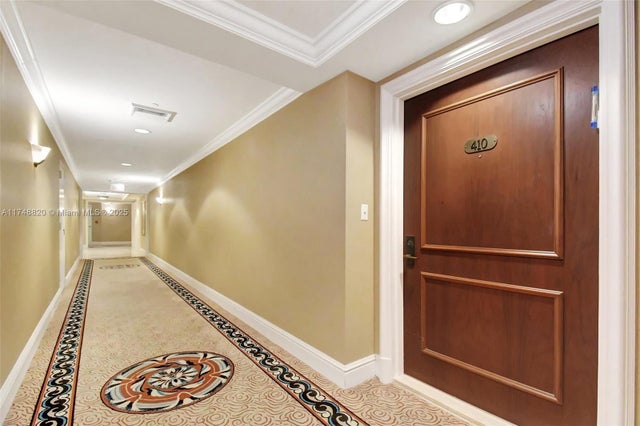 2 of 43 - 2000 Island Bl 410, Aventura, FL